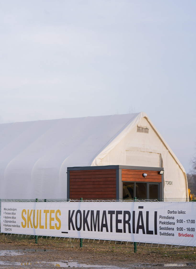 Skultes kokmateriālu plācis