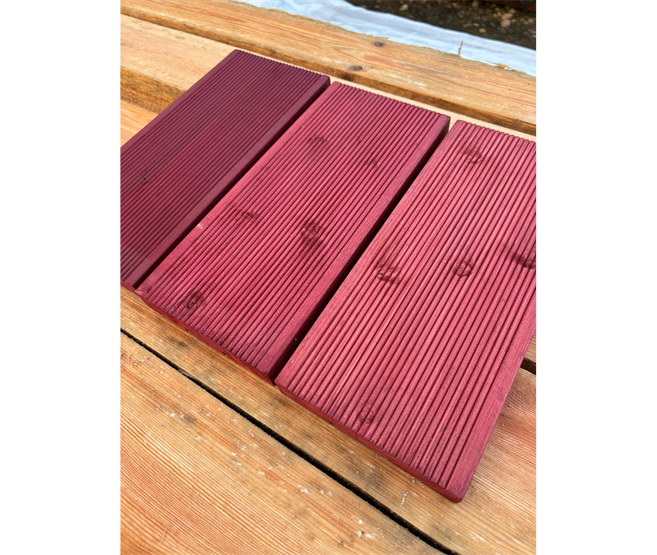 Sarkanvīna / burgundijas toņi