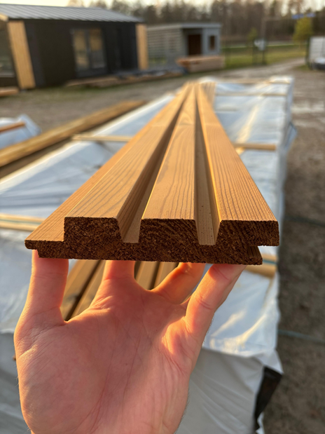 Termo apdares dēlis UTK/3, profila detaļa